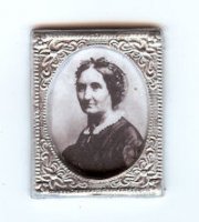 92091 Photo of Bust of Elderly Woman